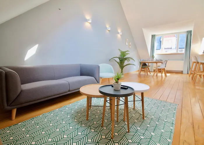 Heart Of Grand Place - Stunning 2Br Duplex