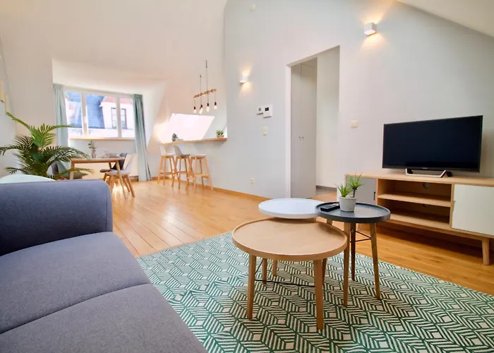 Heart Of Grand Place - Stunning 2Br Duplex