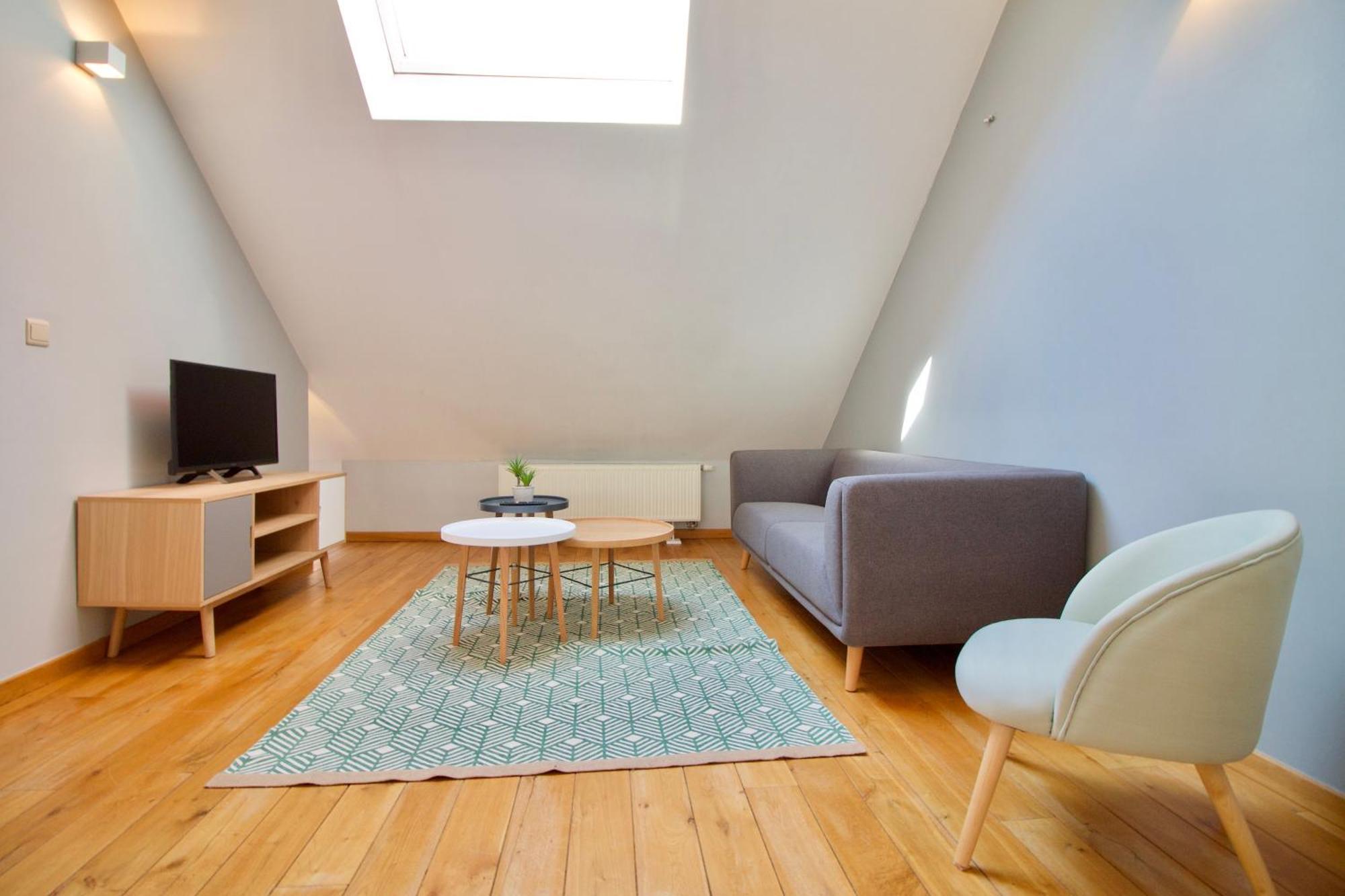 Heart Of Grand Place - Stunning 2br Duplex Appartement *